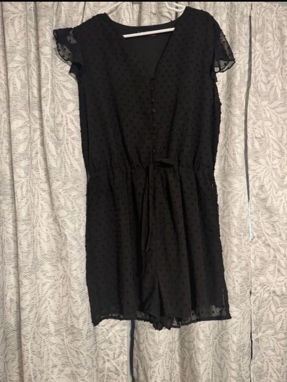 Black Textured V-Neck Short Romper with Tie Waist